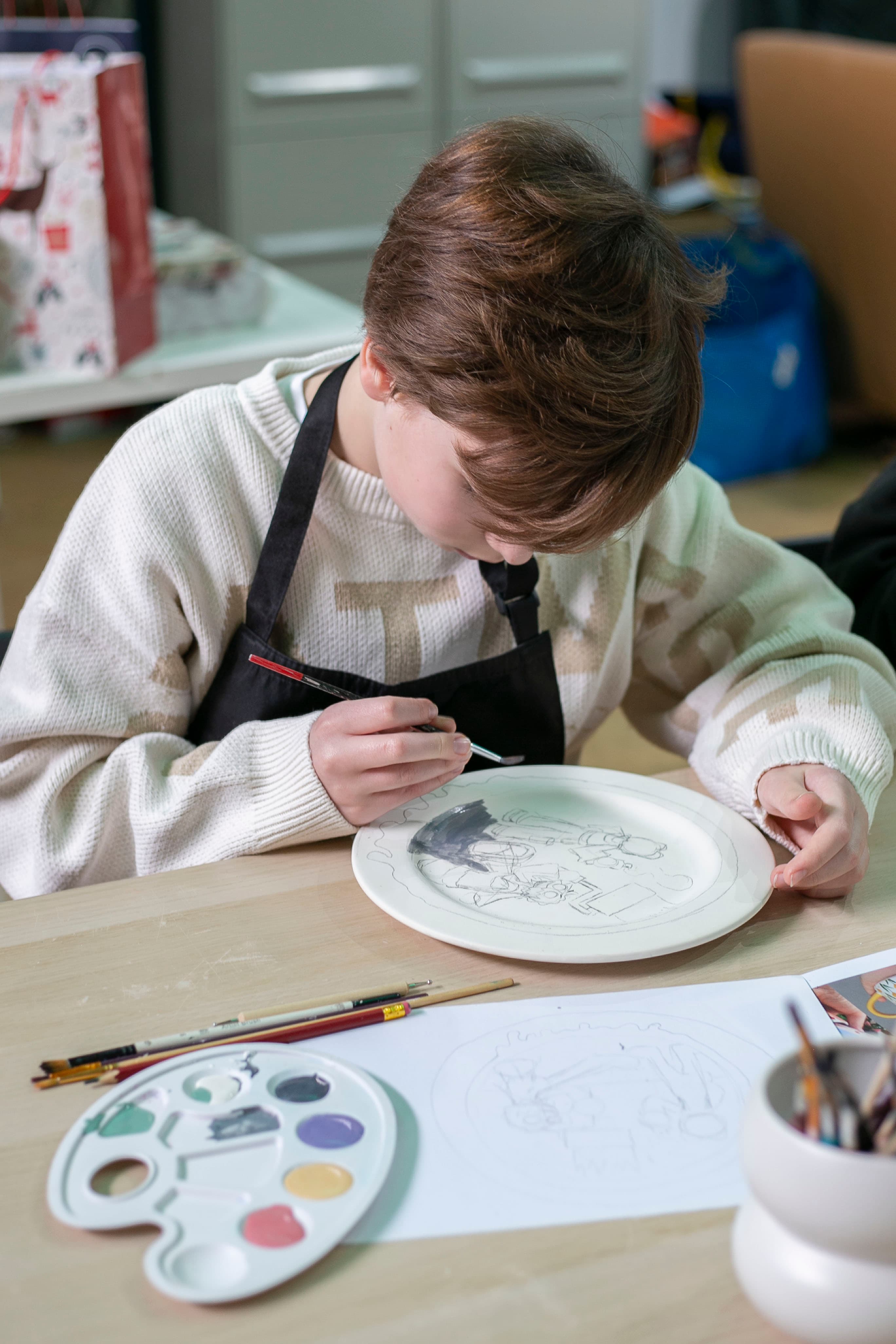 Birthday party ceramics activity